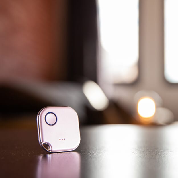 Shelly BLU Button1 White (05)